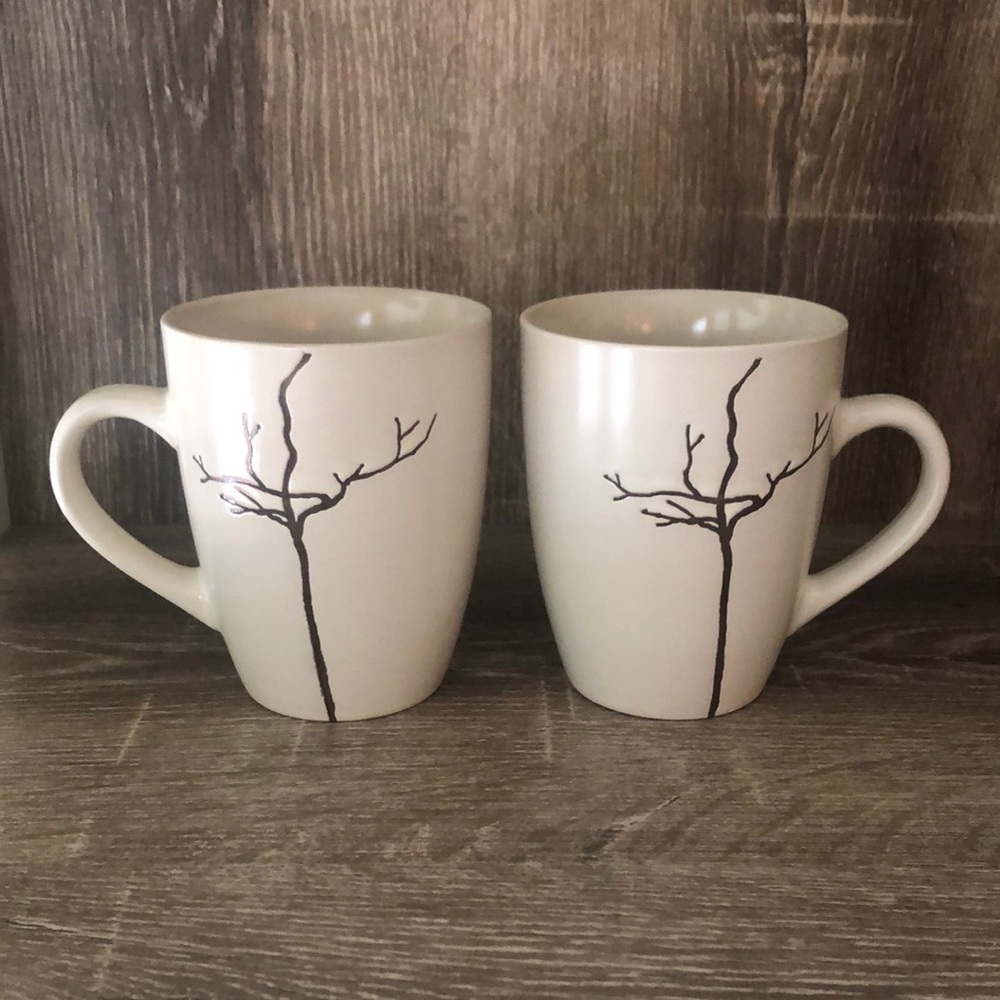 Set of tea/coffee mugs